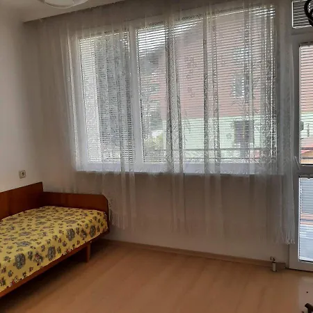 Appartement Nikpol *